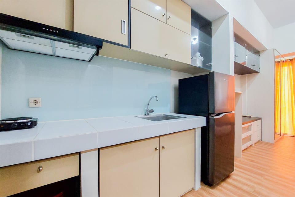 Studio | Private kitchen | Fridge, stovetop, cookware/dishes/utensils