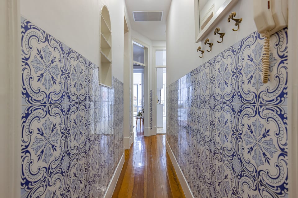 Corridor to rooms throughout the house