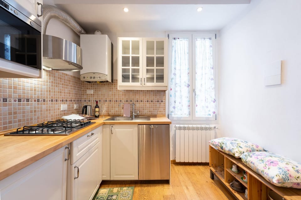 House | 1 bedroom