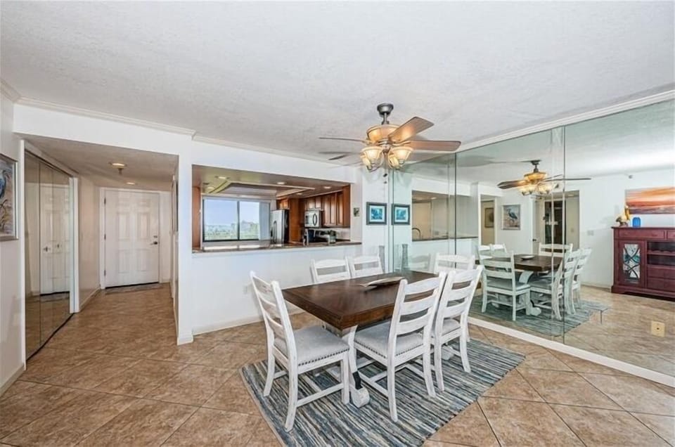 Dining Room 2