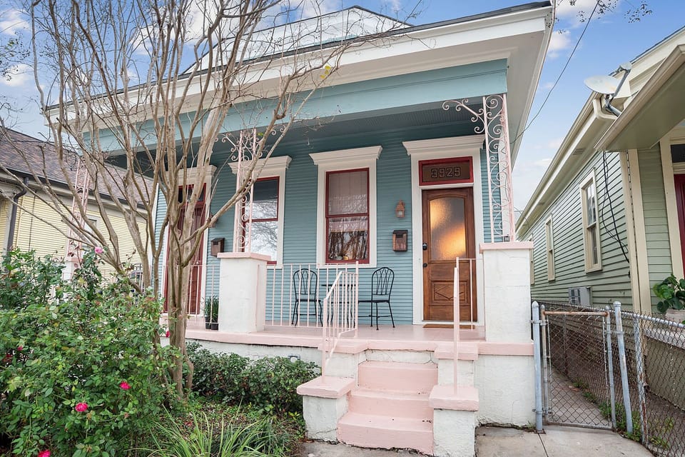 Front Porch entrance- Key less Entry
