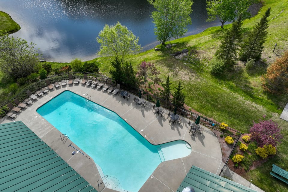 Community Outdoor Pool
