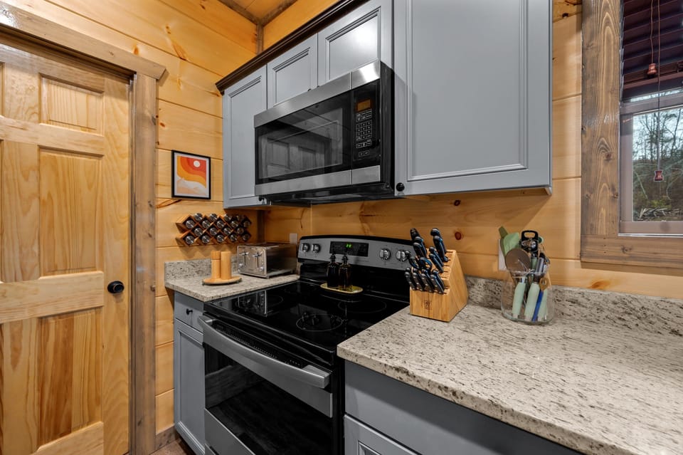 Fully stocked kitchen