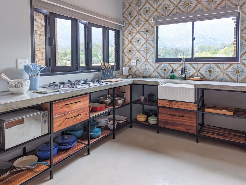 Classic Cabin | Private kitchen | Full-size fridge, microwave, stovetop, toaster