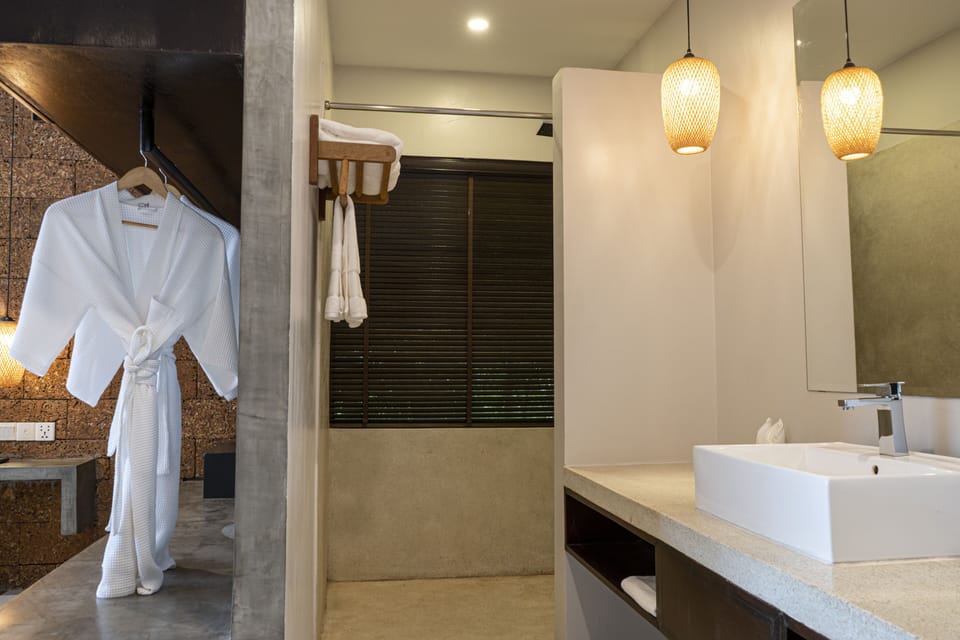 Junior Suite with Private Pool | Bathroom | Designer toiletries, hair dryer, bathrobes, slippers