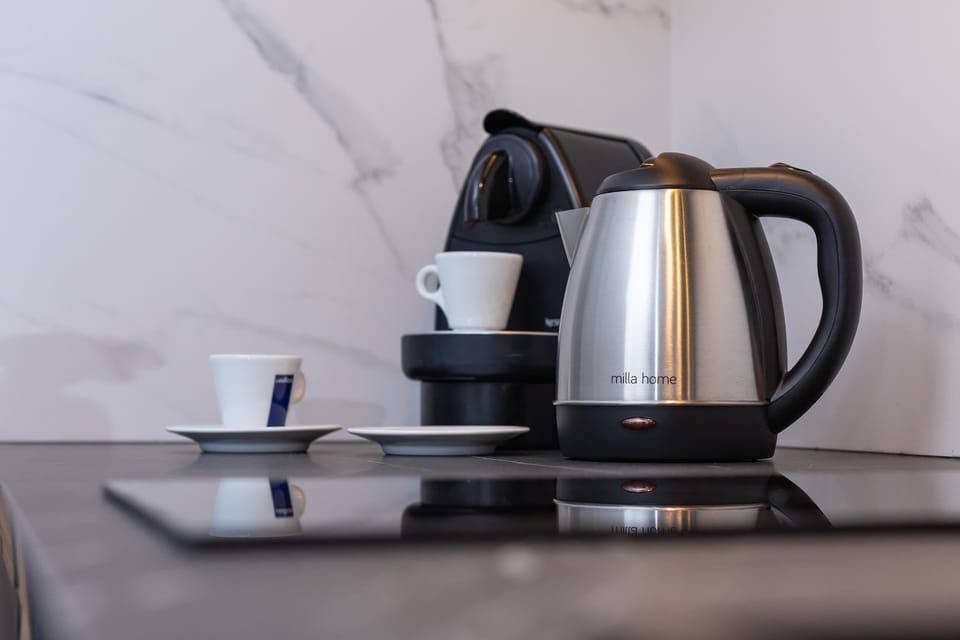 Tea and coffee factilities. 