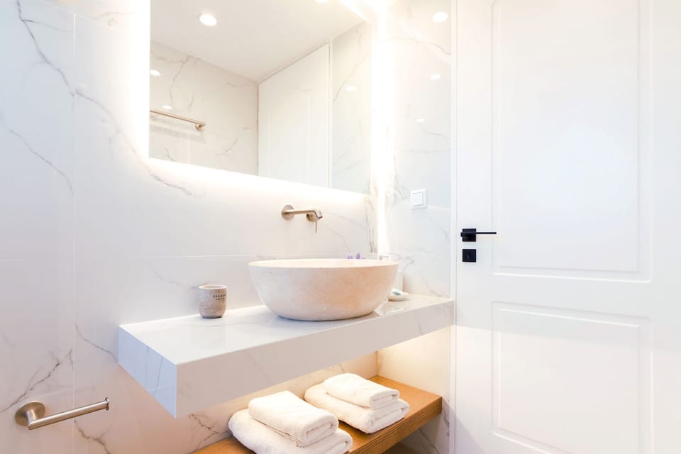 Bathroom Area – Clean, spacious, and soothing environment.