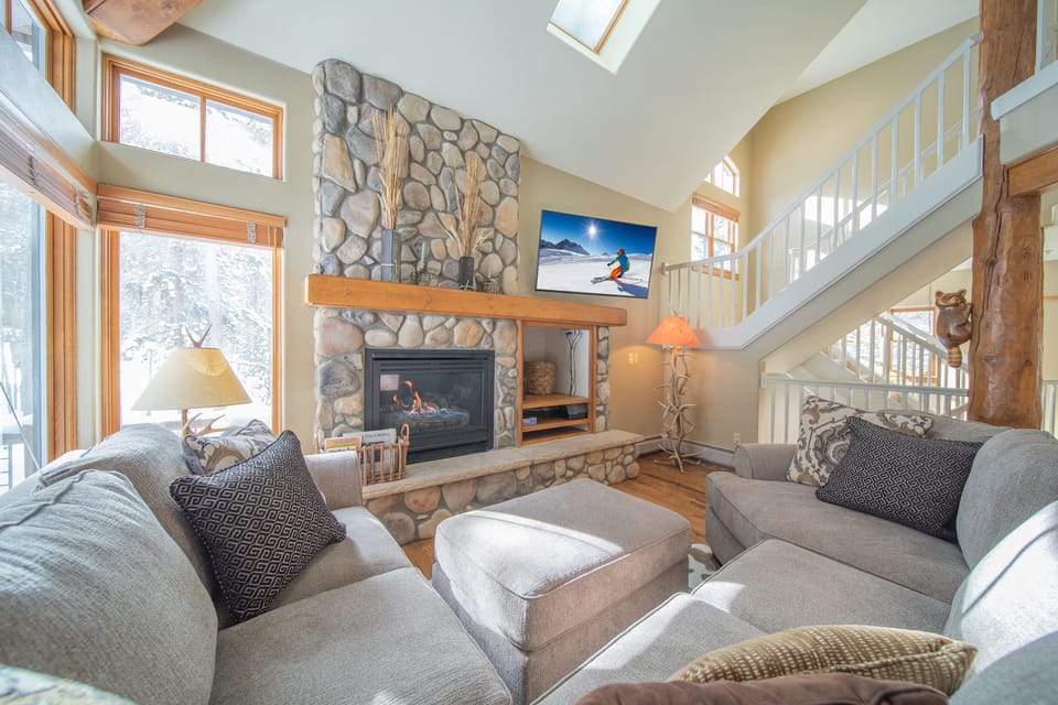 Gorgeous vacation townhouse at Starfire!