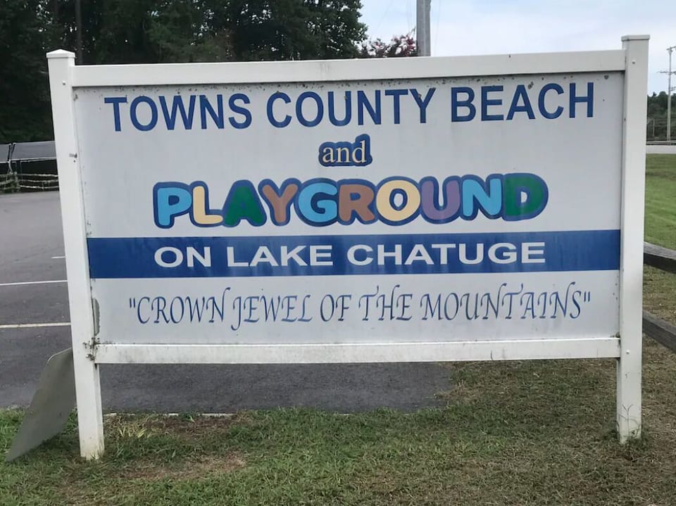 "Beach" on lake Chatuge 