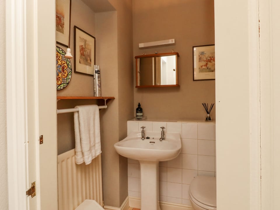 3 Hamilton Terrace Cottage in Borough of Harrogate