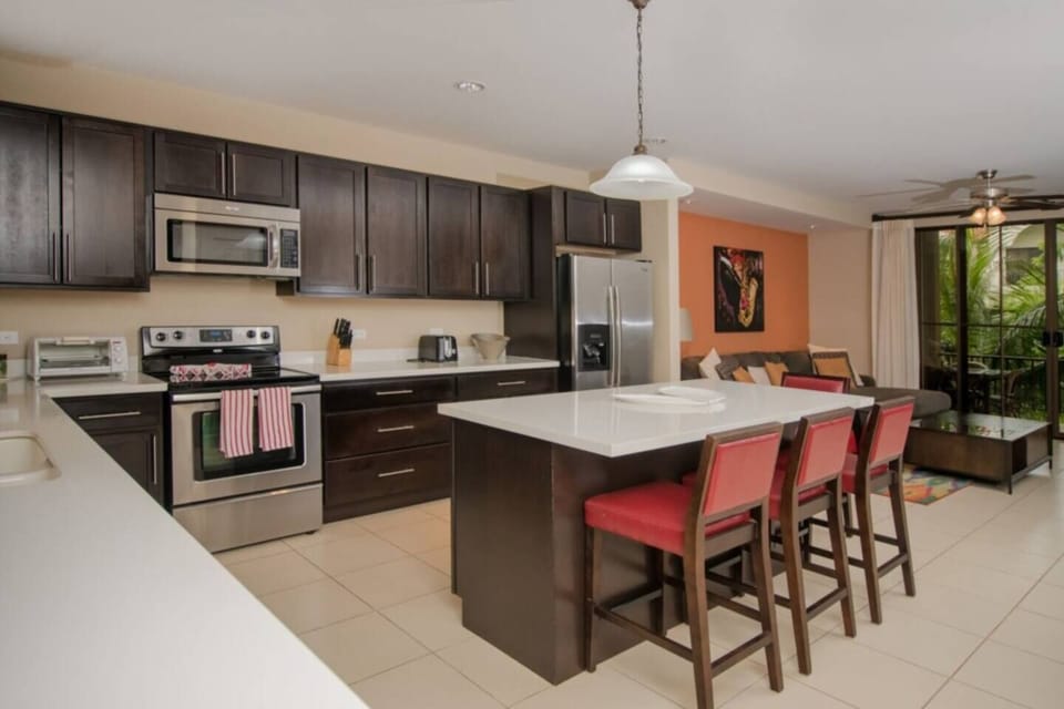 Full equipped kitchen