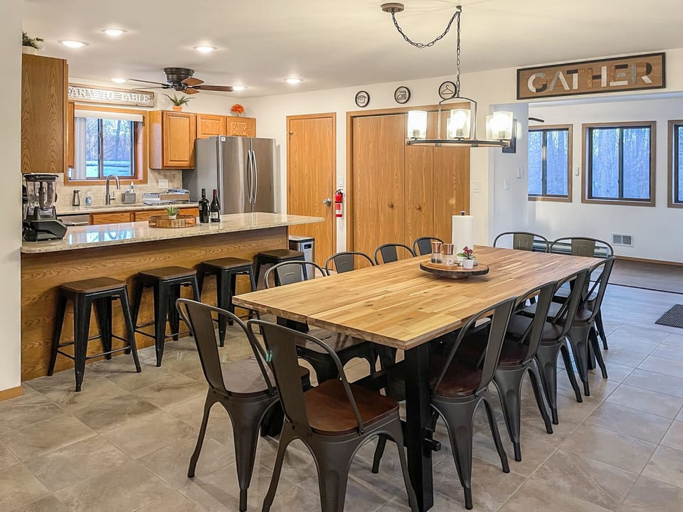 More than enough seating for everyone to have those wonderful big meals together