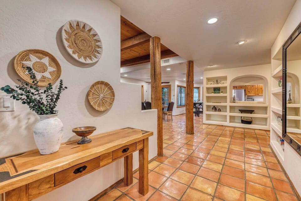 Front Foyer entry