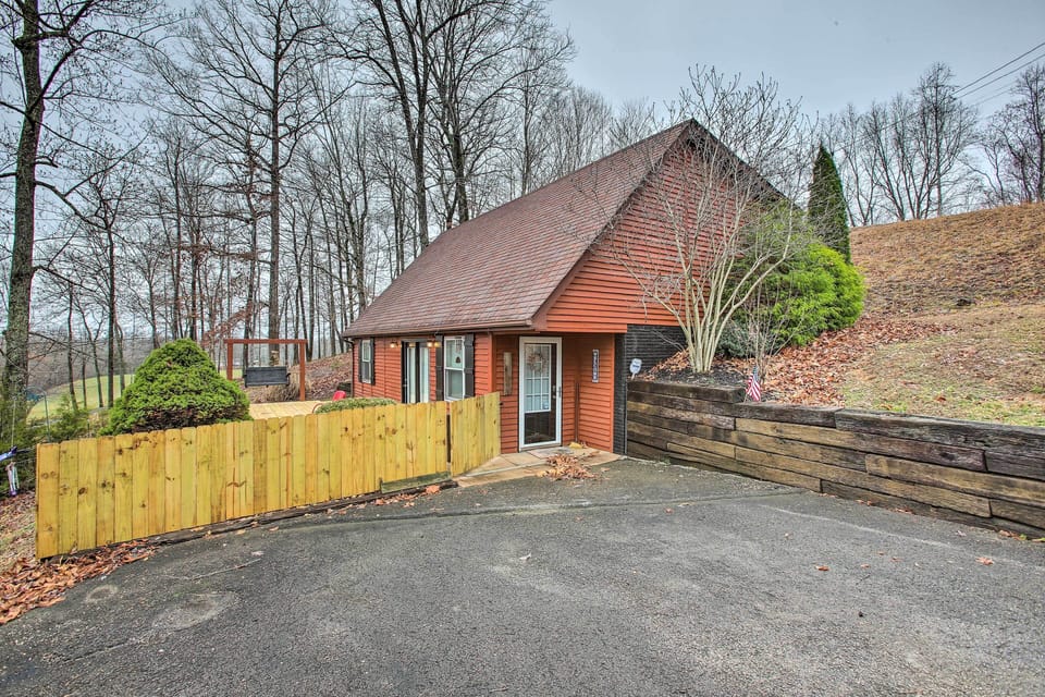 Front Entry | Keyless Entry | 2-Story Home