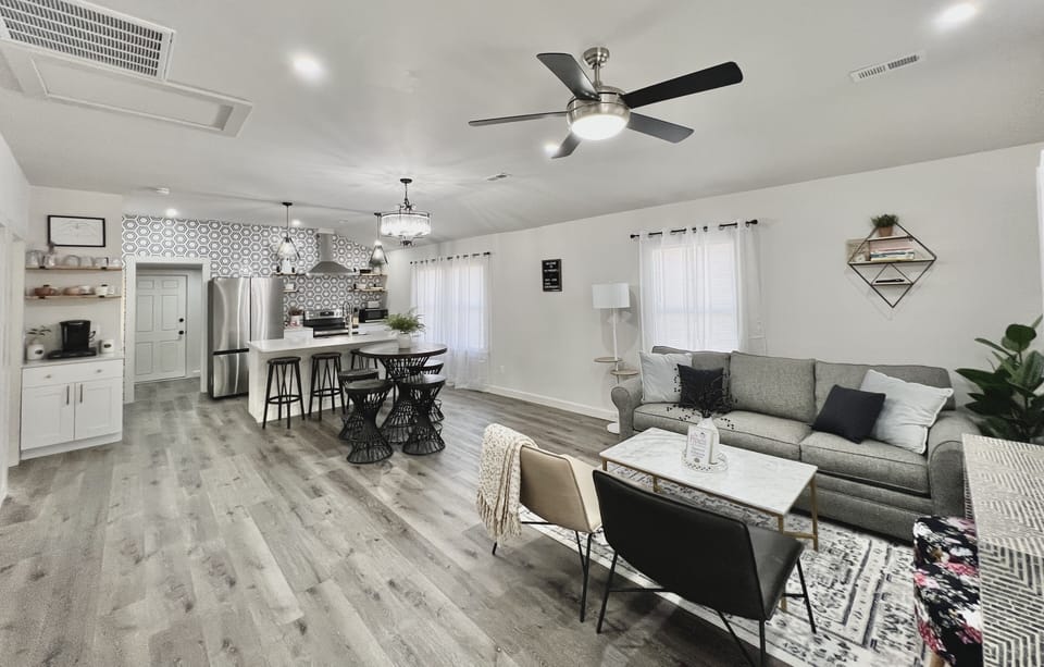 Welcome to The Present2 living space! 