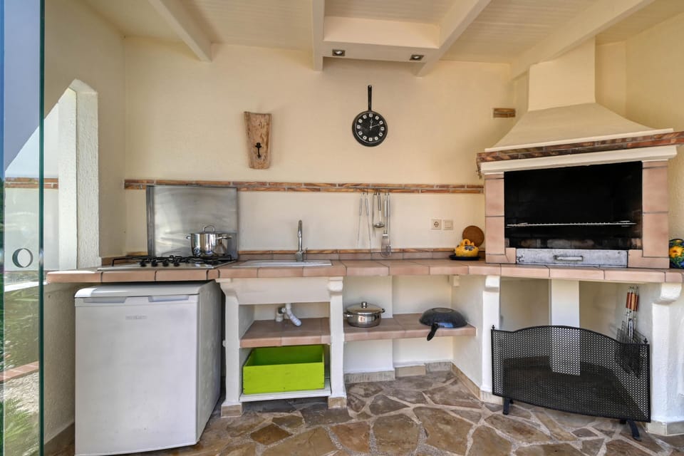 Outside kitchen