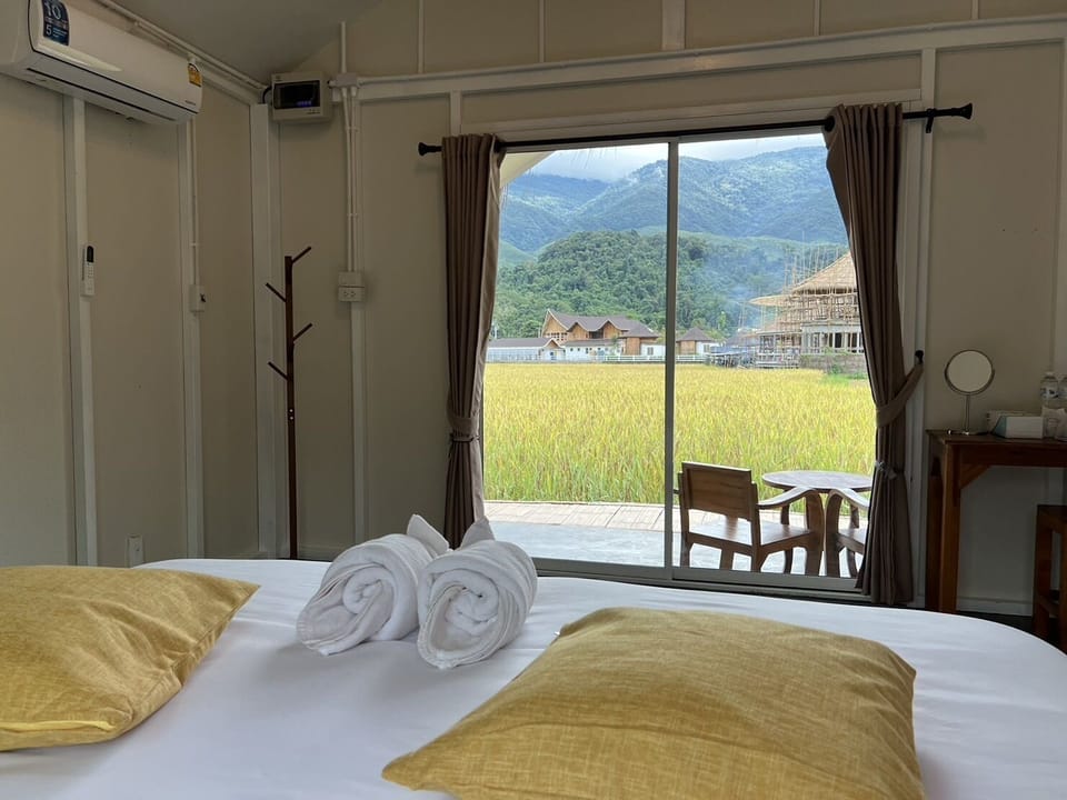 Rimna East View | Bed sheets