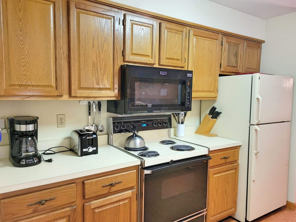 Kitchen on Left