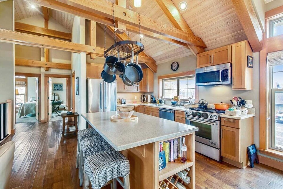 Kitchen at The Lodges D1
