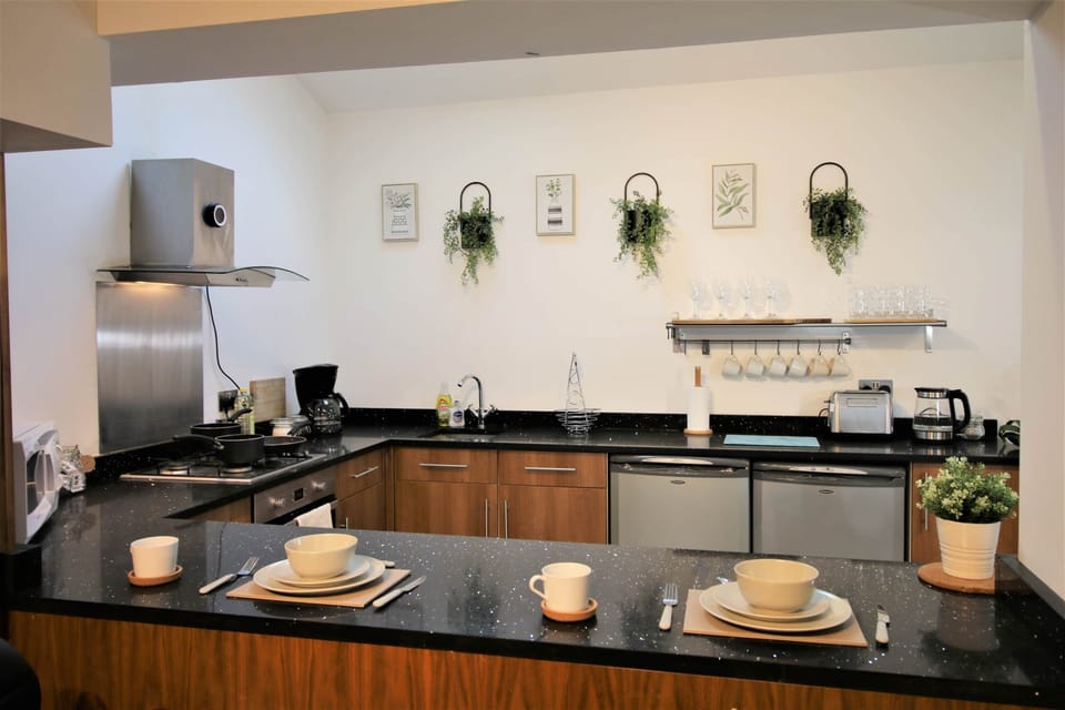 Kitchen (2)