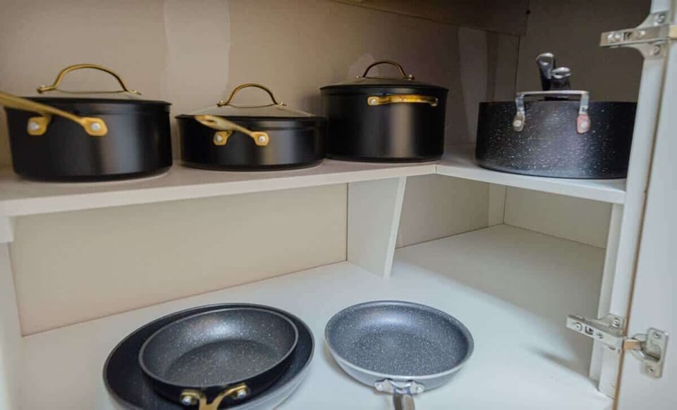 "Fully equipped kitchen."

