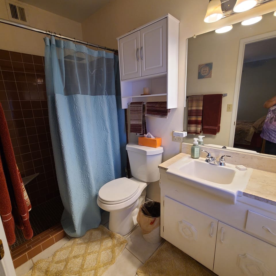 onsuite bathroom