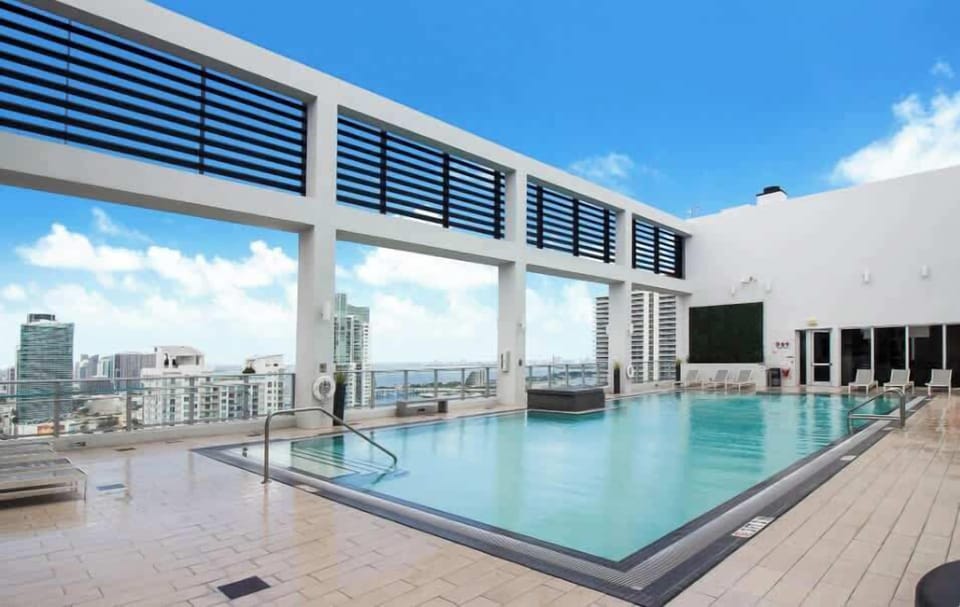 Rooftop level pool deck