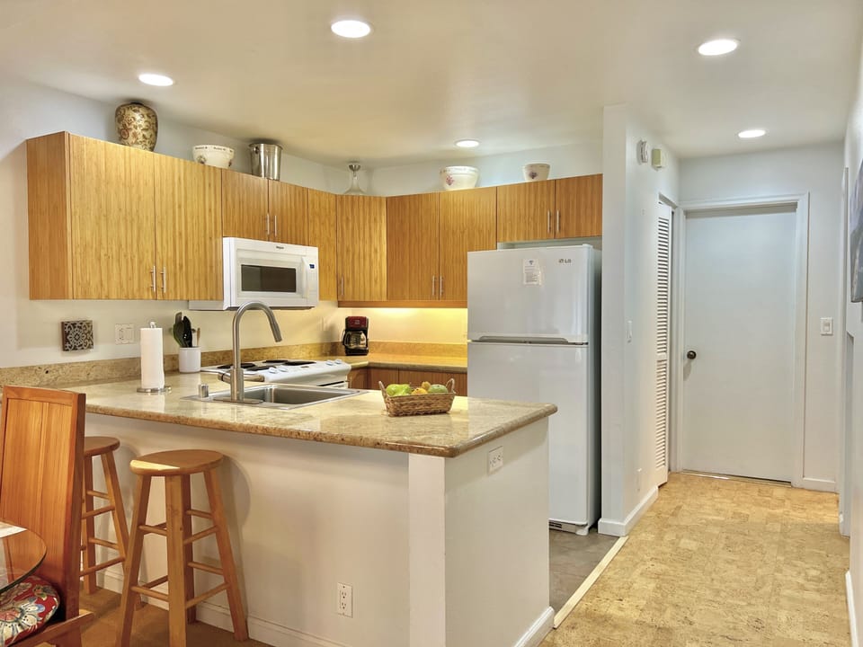 Fully equipped kitchen