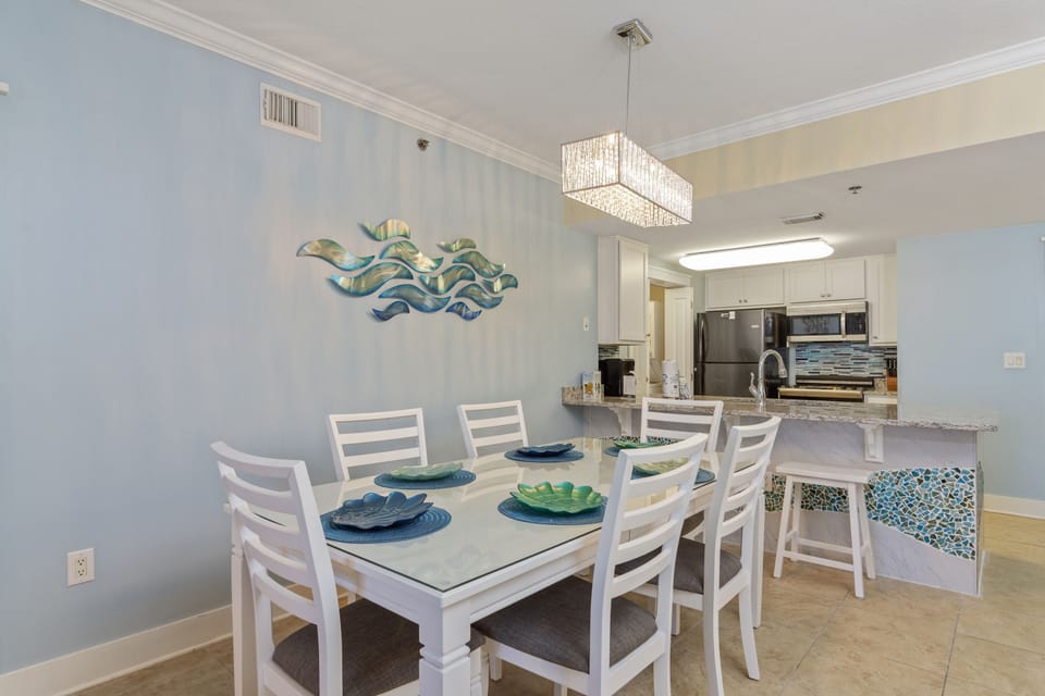 Waterscape A206 Dining Area