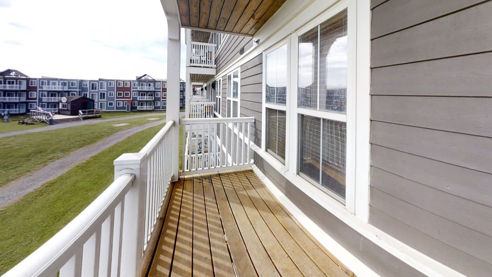 Balcony, Building, City, Porch, House