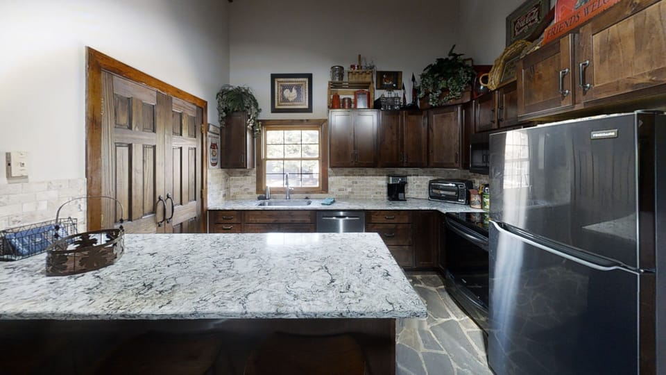 Indoors, Kitchen, Refrigerator, Floor, Sink Faucet