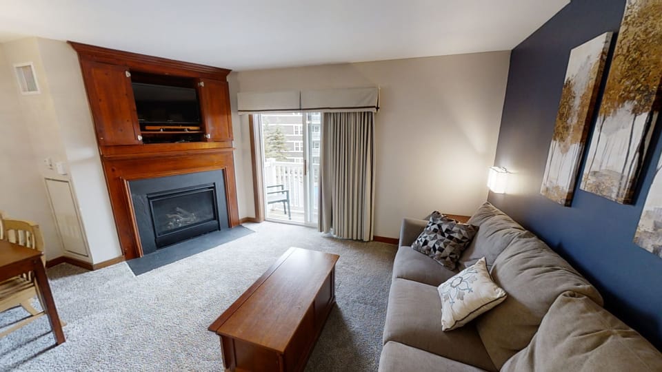 Living Room, Indoors, Furniture, Home Decor, Fireplace