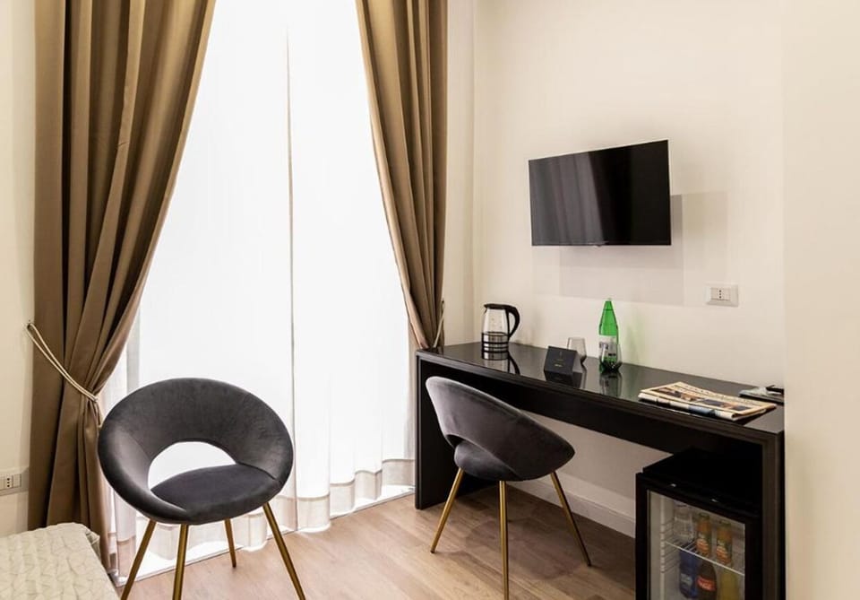 Standard Double Room, 1 Double Bed, Non Smoking, City View | Premium bedding, down comforters, in-room safe, individually furnished