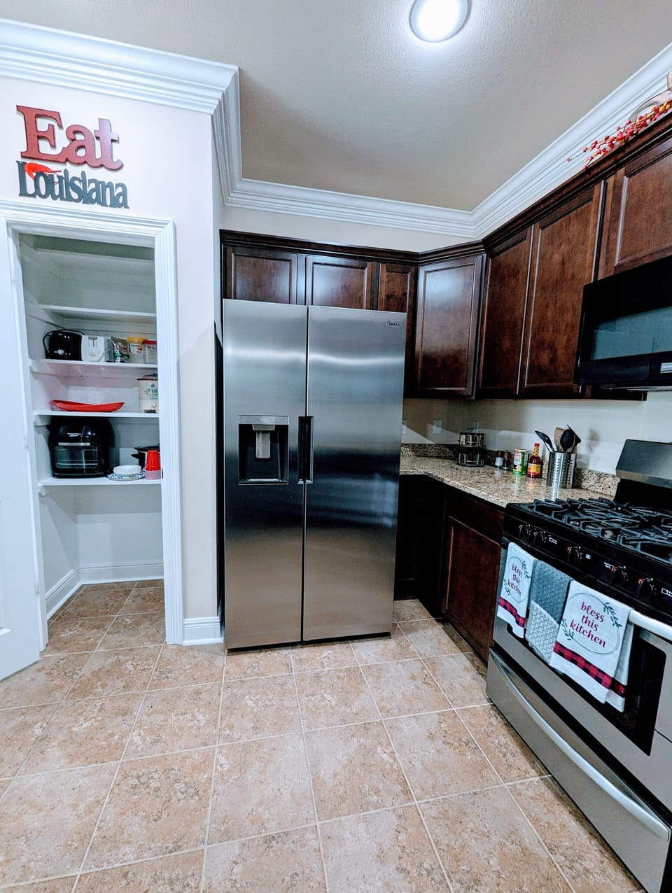 ⚜️⚜️ Fully Stocked Kitchen ⚜️⚜️