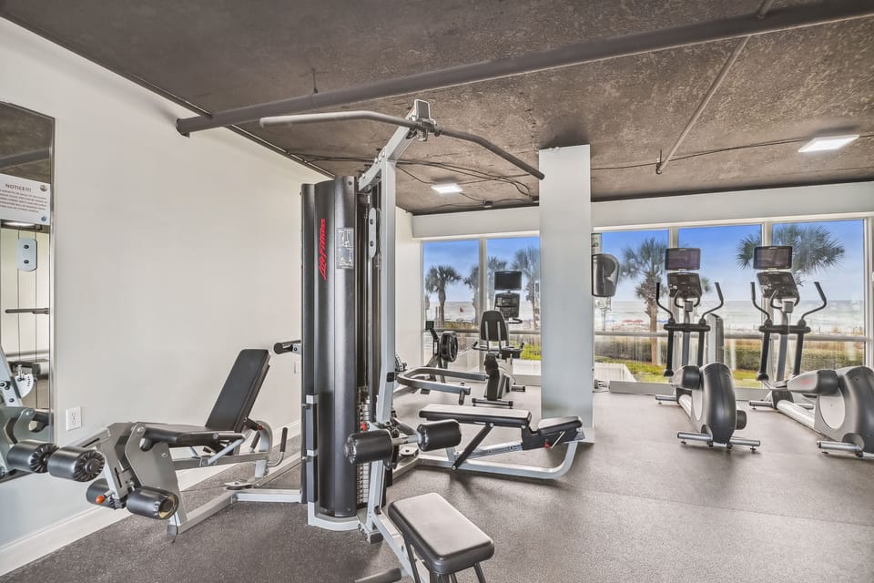 Oceania 902 - Gulf Front 3 BR - sleeps 6 3 Bedroom Condo by RedAwning Apartment in Destin