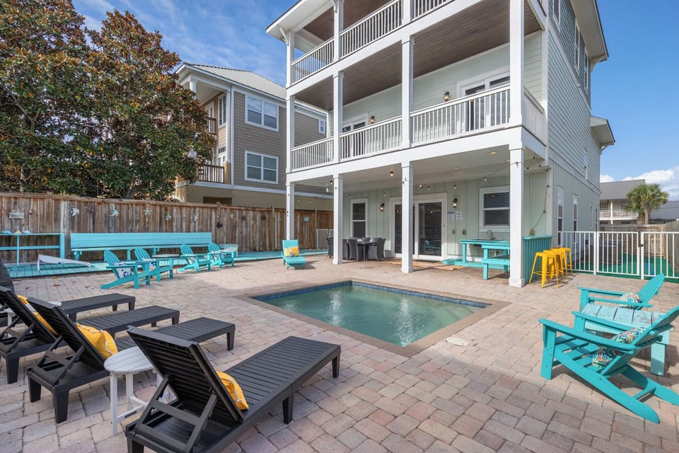 Outdoor pool