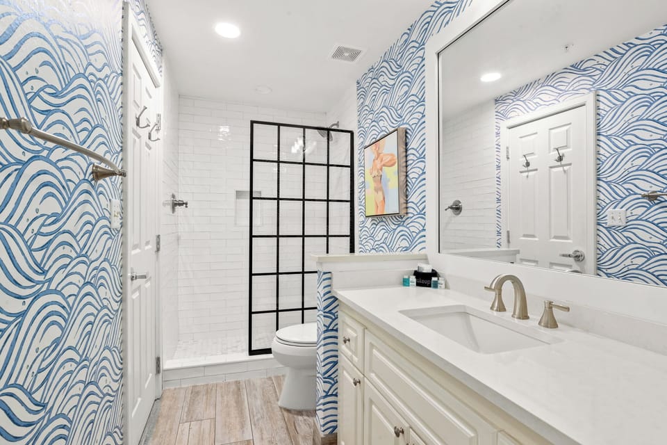 Fun In The Sun! Crescent at Miramar - Gulf Front+beach Chairs Apartment in Miramar Beach