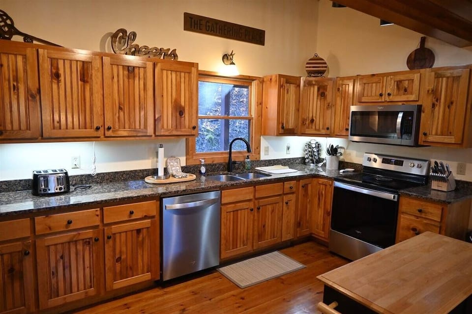 Large Kitchen