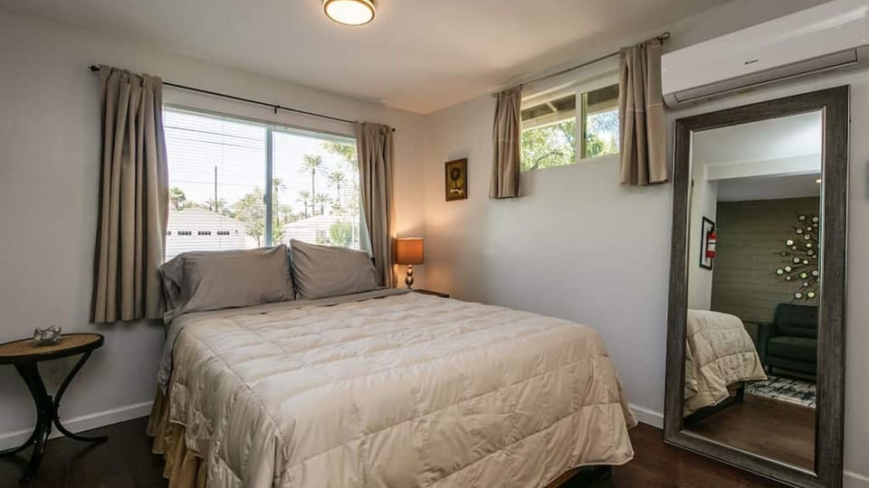 Studio (1 Bedroom) | 1 bedroom, bed sheets