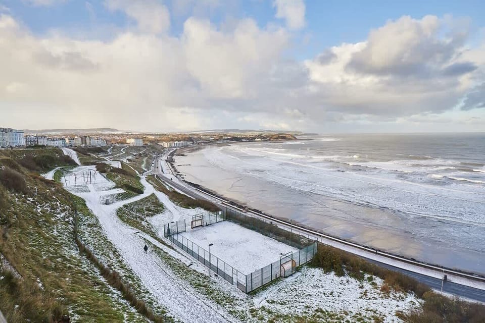 2 Maritime Apartments, Scarborough - Host & Stay