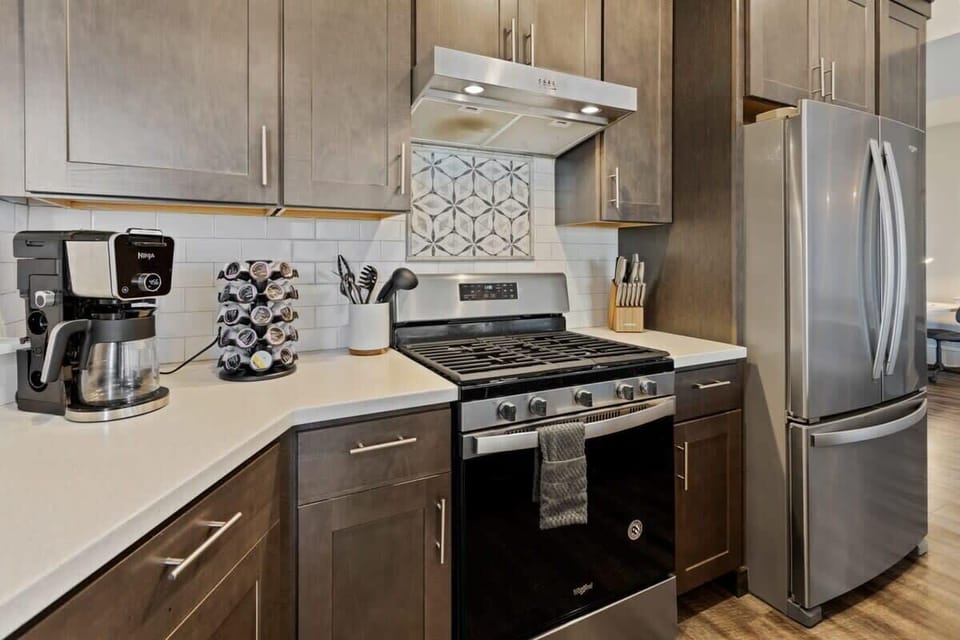 Fully equipped kitchen area so you can prepare your scrumptuous meal!