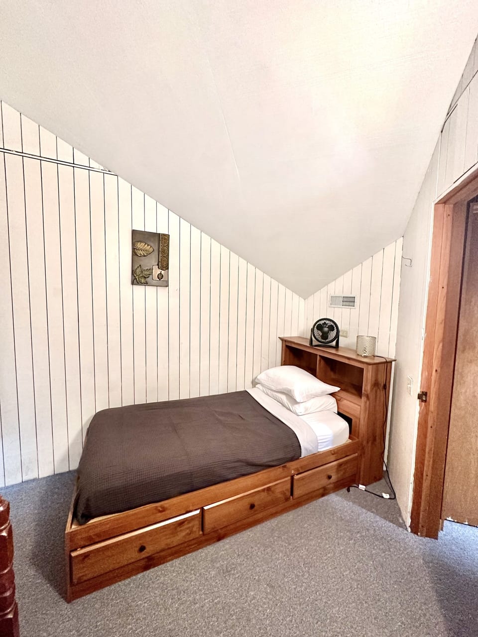 Twin bedroom.