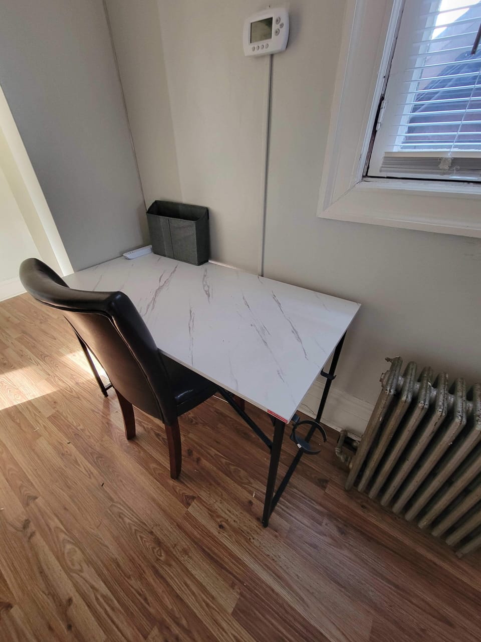 Work Station