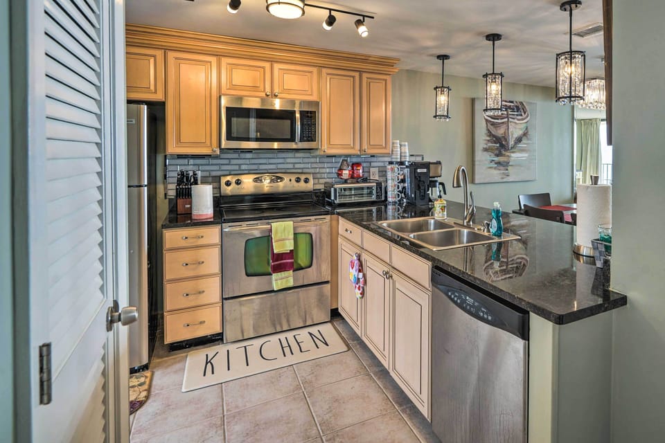 Kitchen | Coffee Maker | Blender | Dishwasher