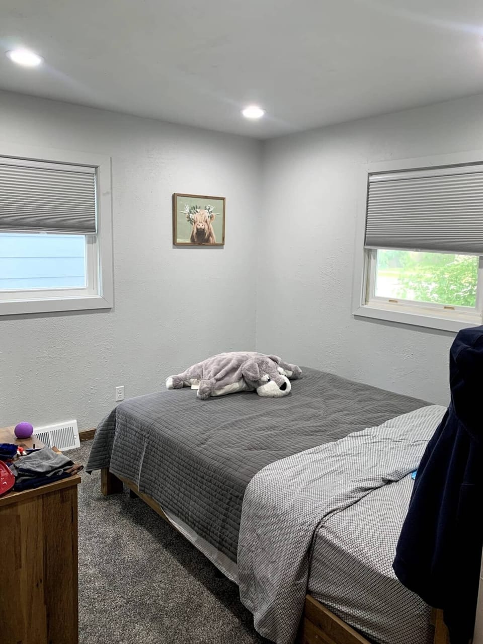 Queen Bed