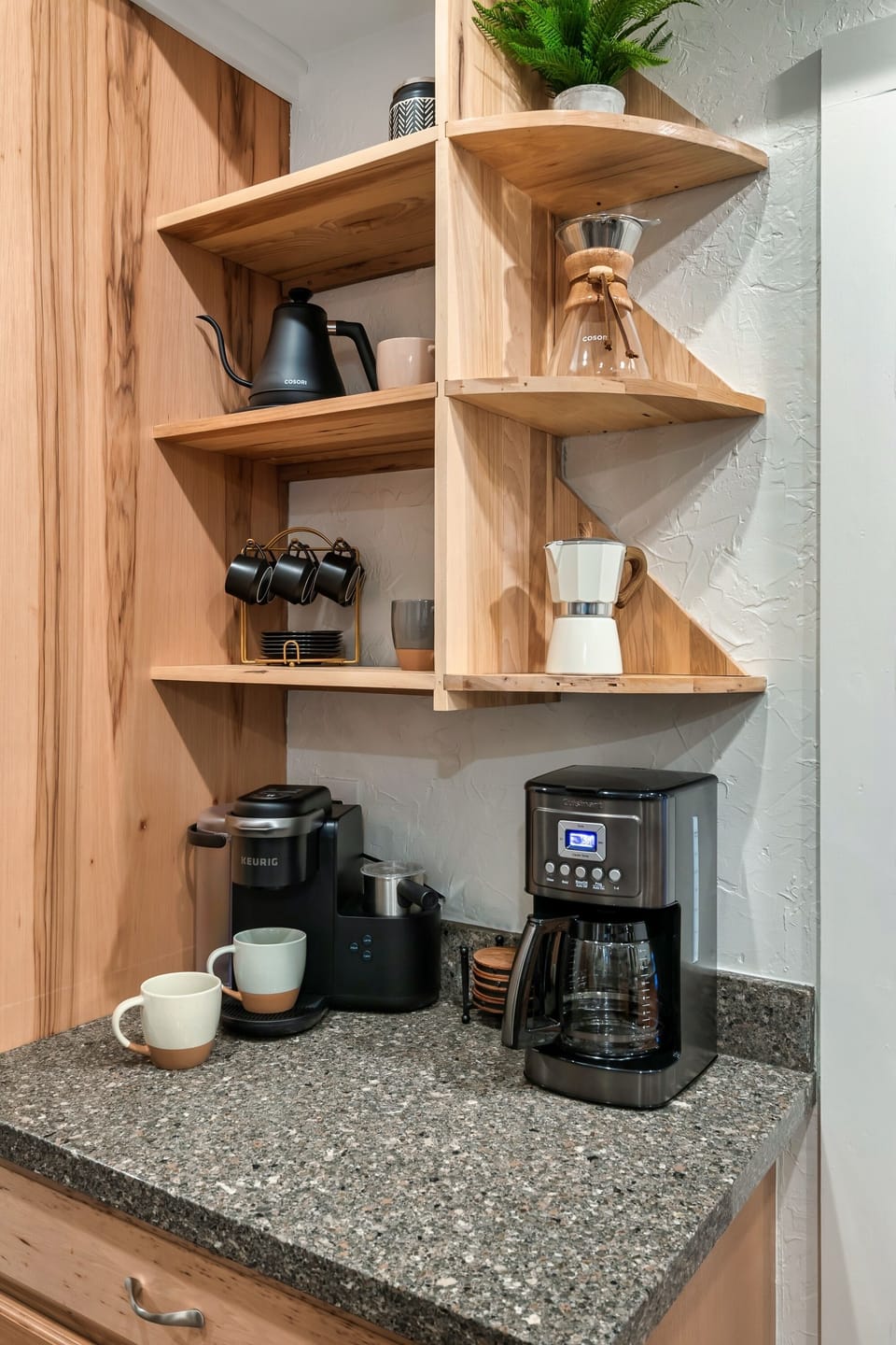Enjoy some fresh coffee of your choice. Espresso, Drip, Pour Over...
