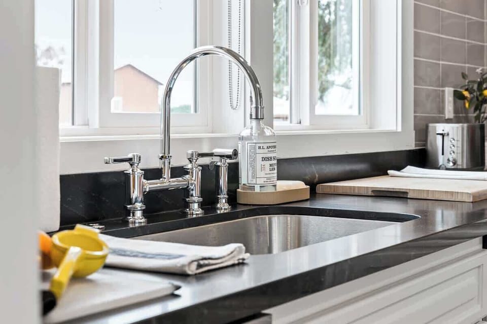 High-end finishes and appliances
