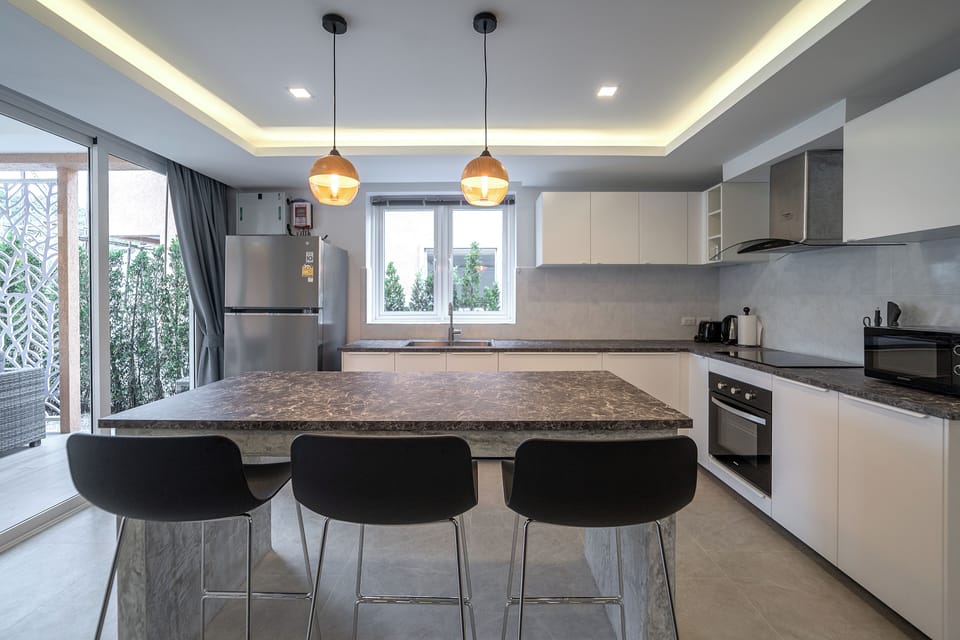 Luxury Villa, 3 Bedrooms, Private Pool | Private kitchen | Microwave, electric kettle, toaster, cookware/dishes/utensils