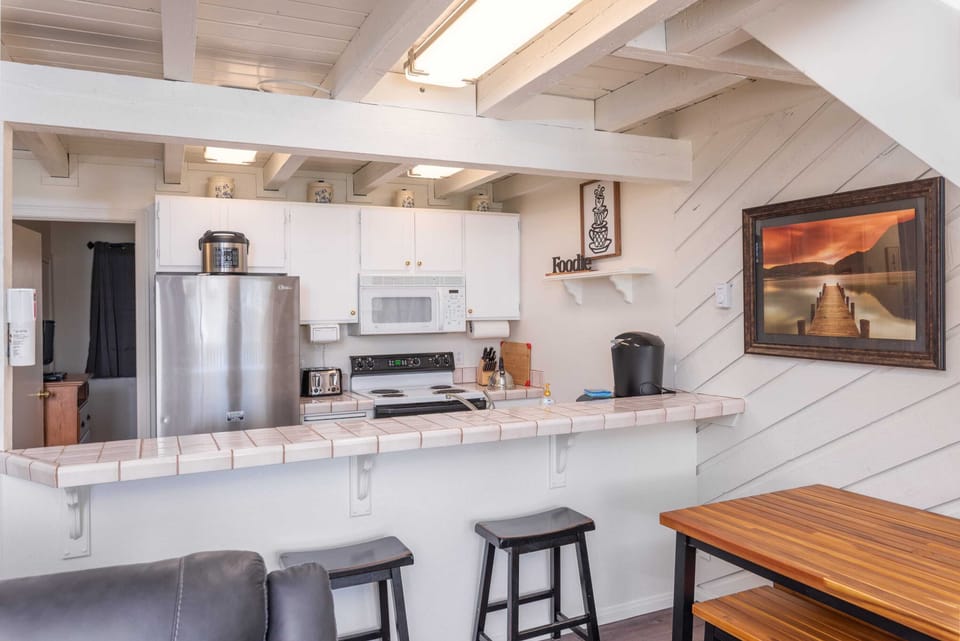 Kitchen Bar