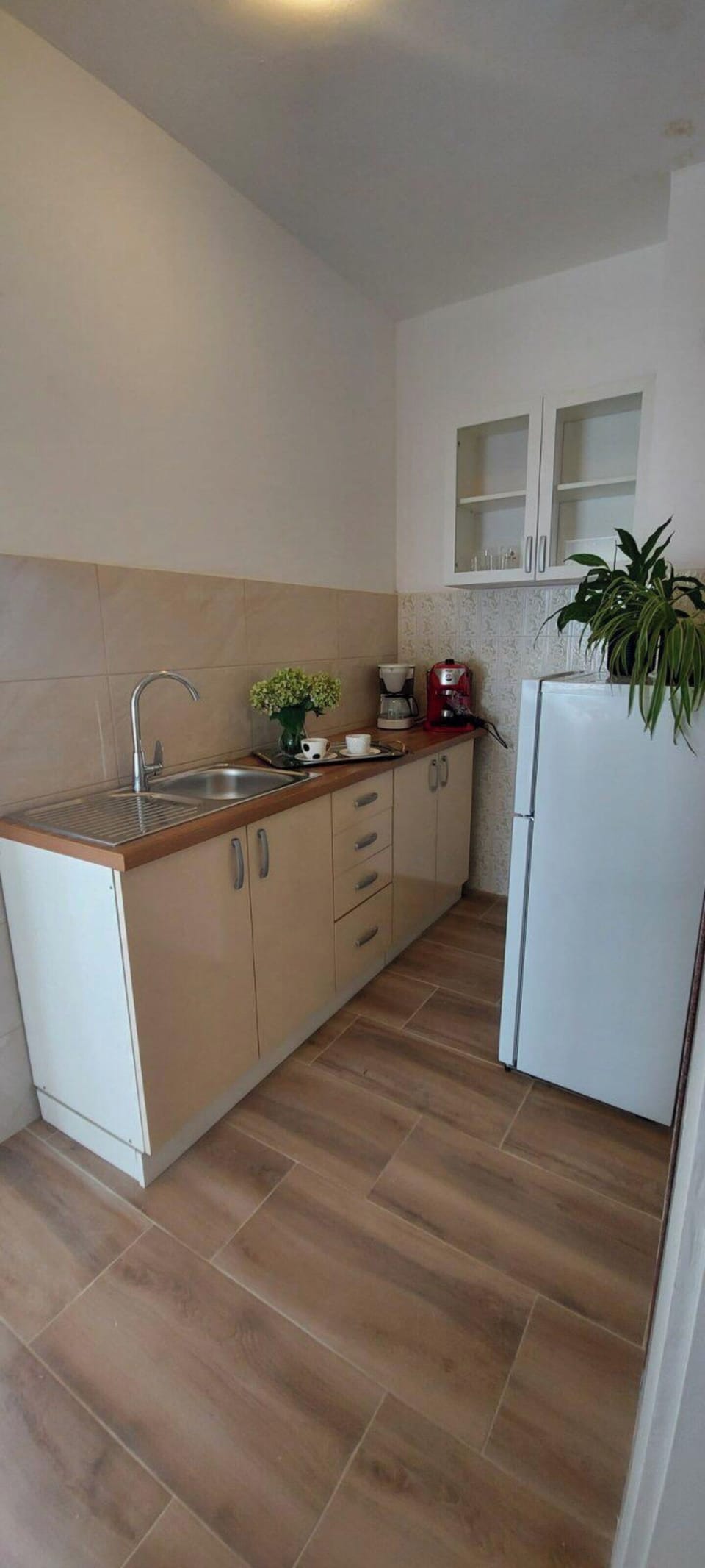 Family House, 4 Bedrooms, Private Pool, Courtyard View | Private kitchen | Fridge, oven, stovetop, dishwasher